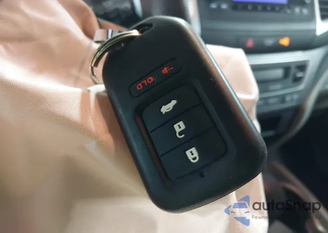 2018 Honda Pilot Lx из США, поврежденный, VIN 5FNYF5H15JB028519